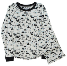 Load image into Gallery viewer, Frankie & Johnny Women's Fleece Long Sleeve Pajama Set