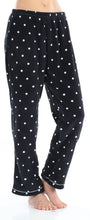 Load image into Gallery viewer, PajamaMania Women’s Fleece Long Sleeve Pajama Set
