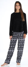 Load image into Gallery viewer, PajamaMania Women’s Fleece Long Sleeve Pajama Set