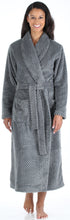 Load image into Gallery viewer, Sleepyheads Women’s Plush Fleece Robe Jacquard Long Sleeve Bathrobe