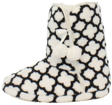 Load image into Gallery viewer, PajamaMania Women’s Fleece Slipper Boots with Rubber Soles
