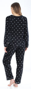 PajamaMania Women’s Fleece Long Sleeve Pajama Set