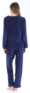 PajamaMania Women’s Fleece Long Sleeve Pajama Set