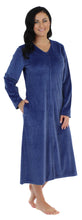 Load image into Gallery viewer, Sleepyheads Women&#39;s Long Sleeve Zip Front Long Robe Housecoat
