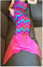 Load image into Gallery viewer, Sleepyheads Fleece Mermaid Tail Blanket for Kids and Adults
