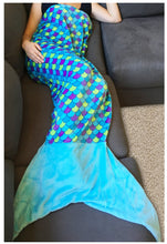 Load image into Gallery viewer, Sleepyheads Fleece Mermaid Tail Blanket for Kids and Adults
